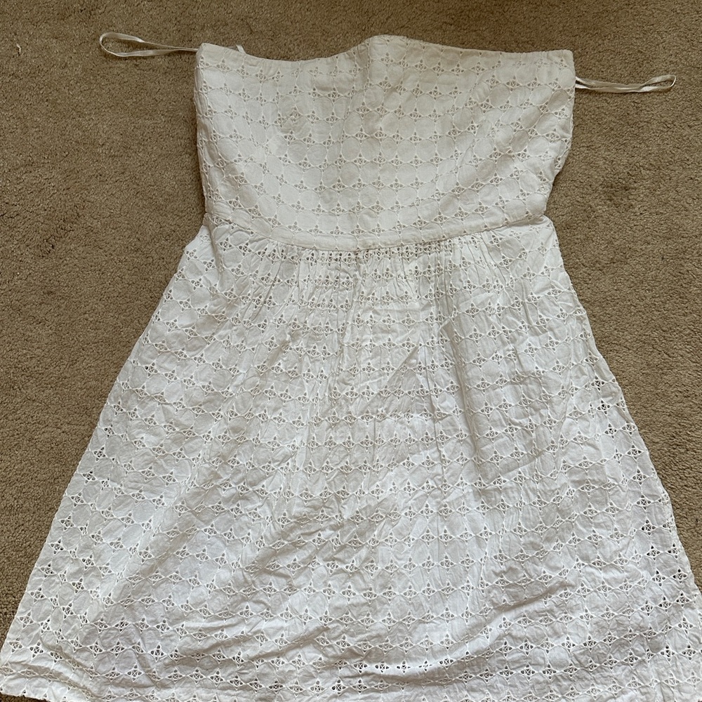 Banana Republic White Eyelet Strapless Dress